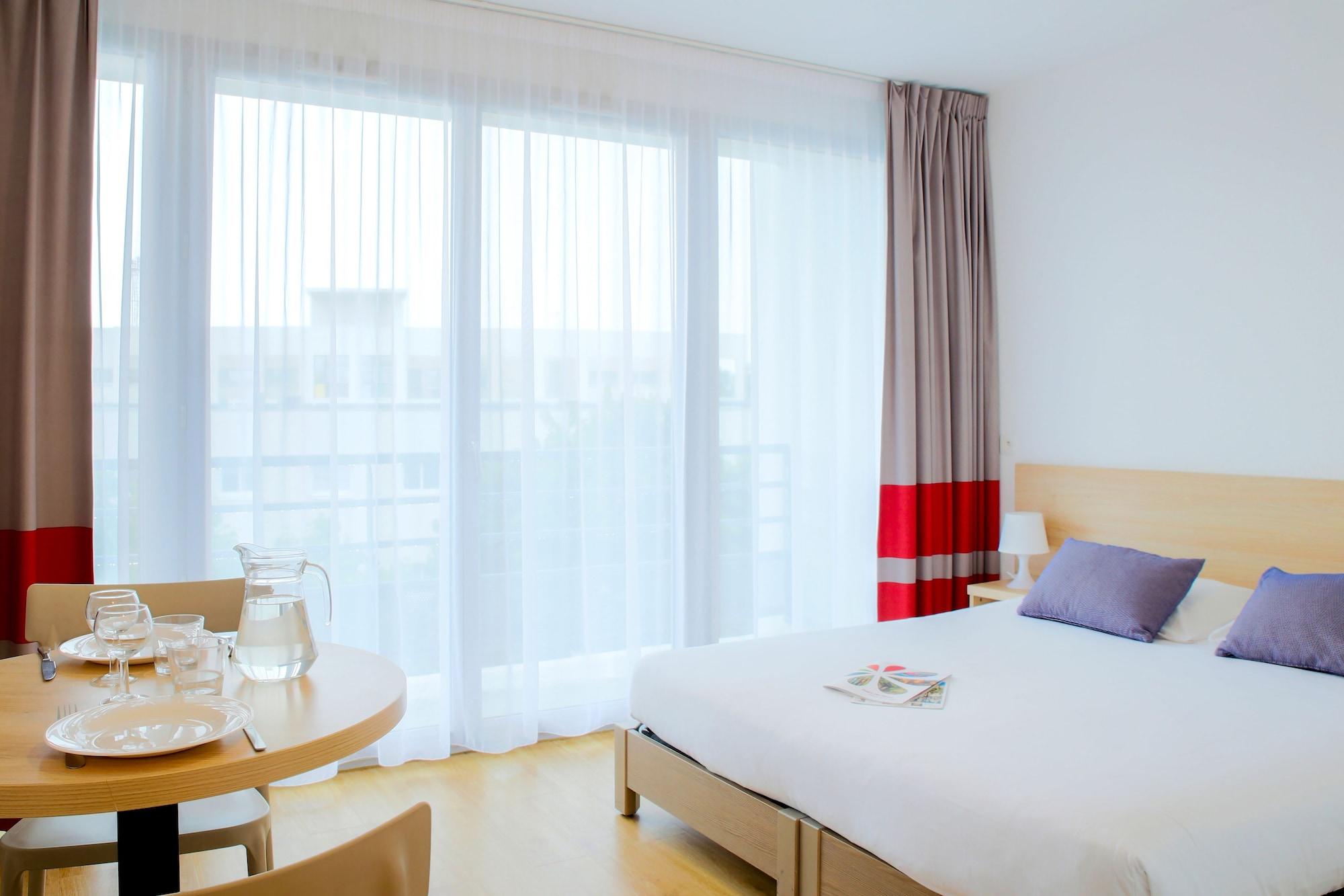 Comfort Aparthotel Ле-Ман Екстер'єр фото